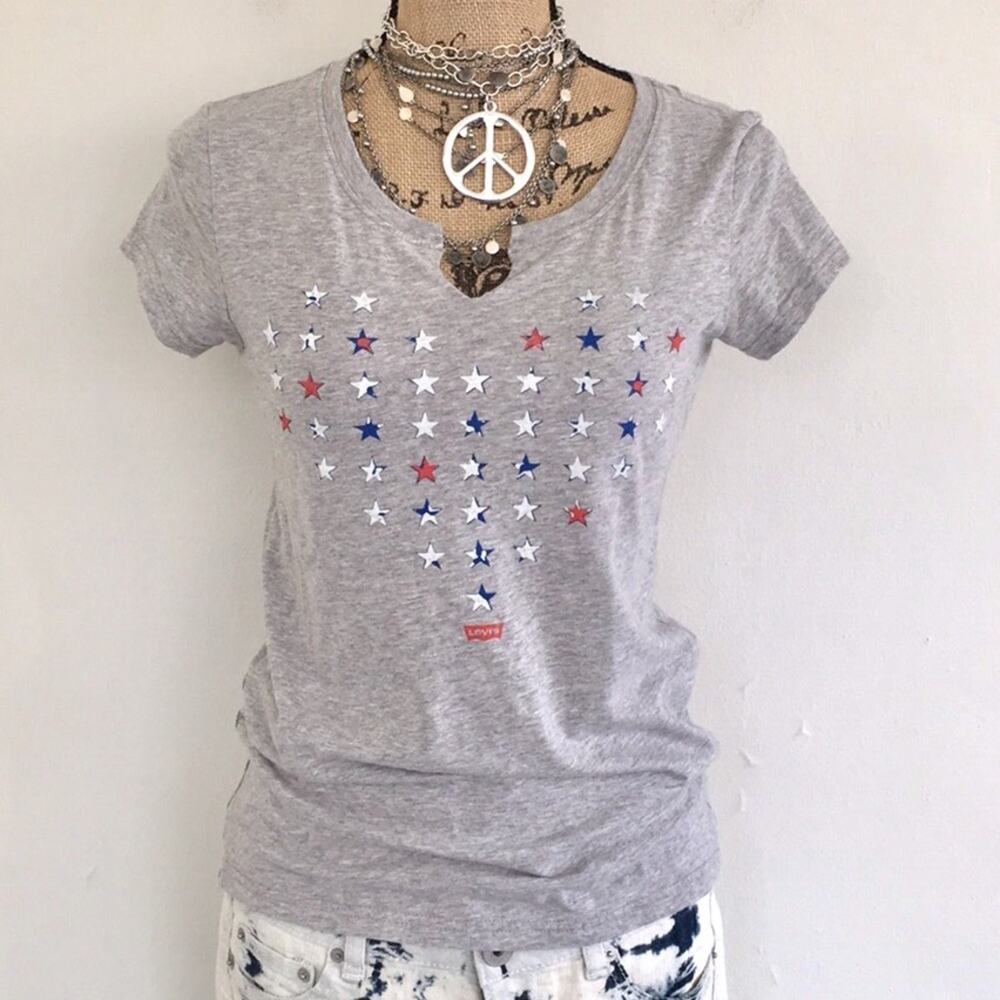 Levi’s American Flag color stars graphic tee S EUC